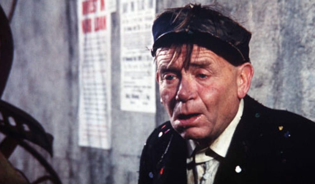 Mejor Actor de Reparto 1971 - John Mills (Ryan's Daughter)