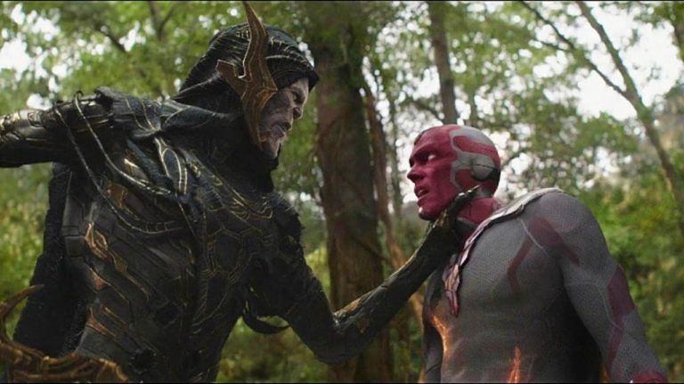 Los Vengadores: Infinity War ha llegado un video de una escena eliminada en la que Vision asesina brutalmente a Corvus Glaive.