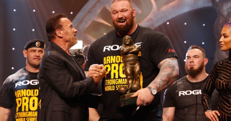 El actor de Game of Thrones Hafthor Bjornsson, "La Montaña", ganó el Arnold Strongman Classic 2020.