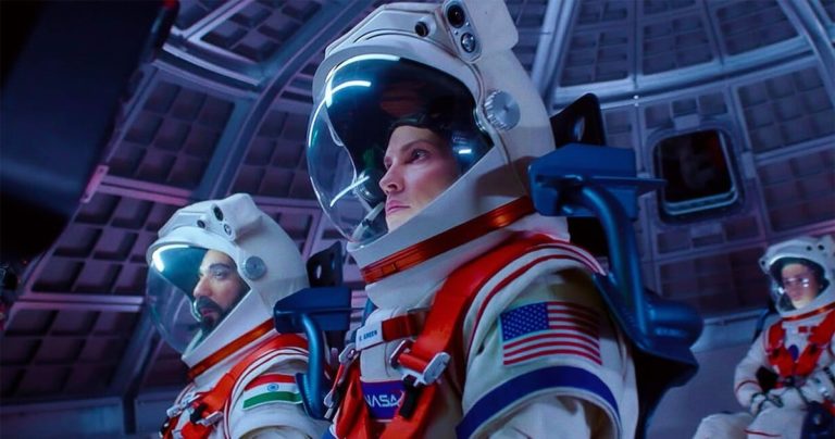 Tráiler: Away (2020-)