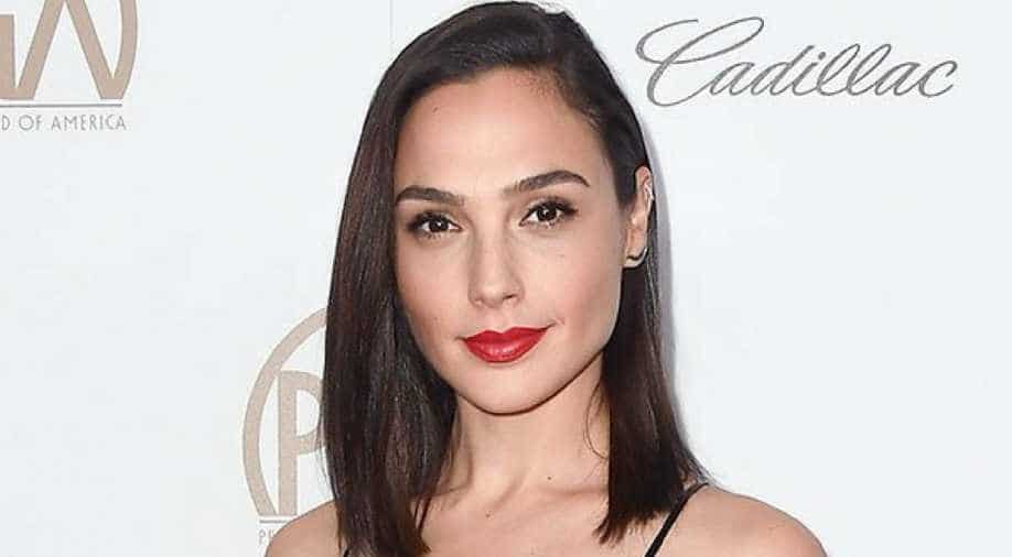 Gal Gadot regresó al rodaje de la película 'Red Notice' y envió un mensaje claro.