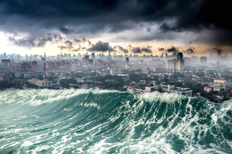 Películas inolvidables sobre tsunamis: las 10 mejores